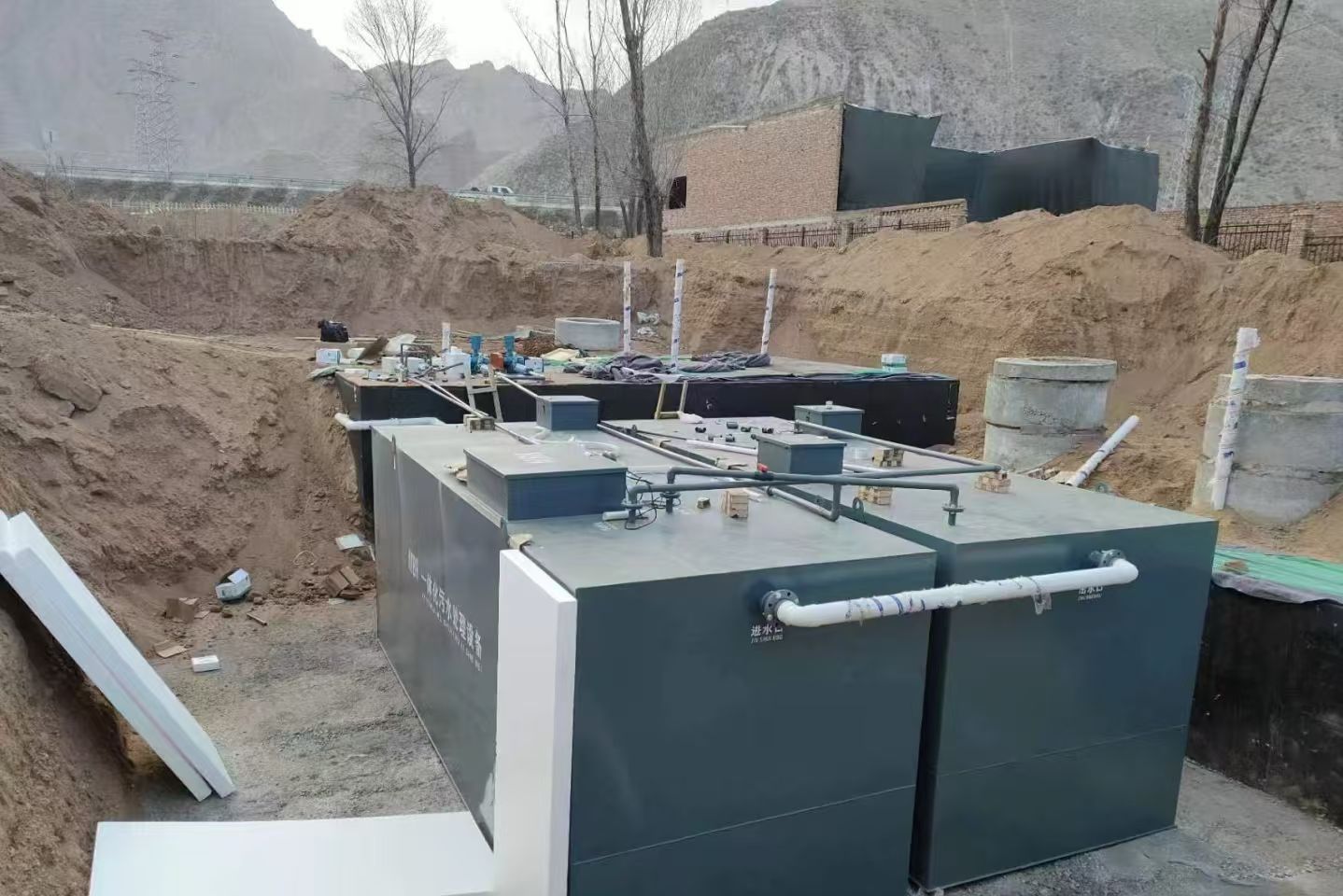岳阳楼一体化污水处理设备